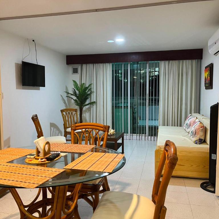 Apartamento en Edificio Sea View con Piscina Frente al mar y cerca a la playa - Apartamento de 1 dormitorio - 8