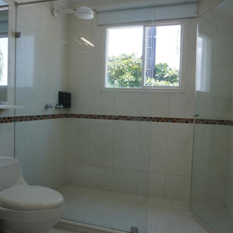 Luxury Beachfront Villa Private Pool & Terrace - Villa frente a la playa - 41