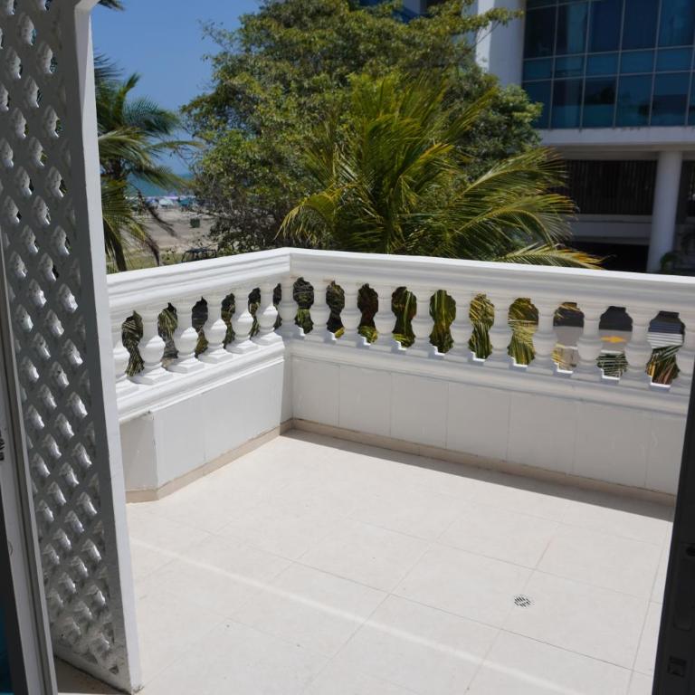 Luxury Beachfront Villa Private Pool & Terrace - Villa frente a la playa - 47