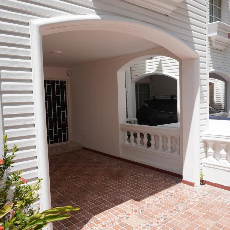 Luxury Beachfront Villa Private Pool & Terrace - Villa frente a la playa - 73