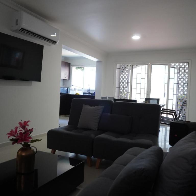 Luxury Beachfront Villa Private Pool & Terrace - Villa frente a la playa - 80