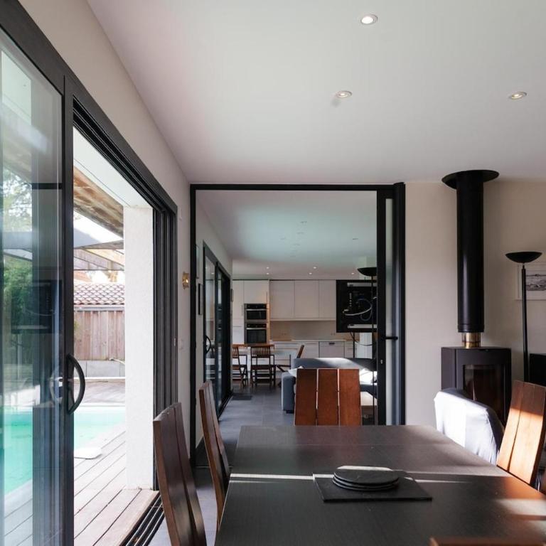 Villa with pool, beach, and downtown Andernos - Villa - 37