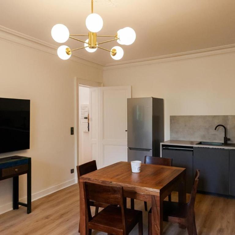 Elegant 2-bedroom apartment Carré d'Or Bordeaux 2 Bedrooms - Appartement 2 Chambres - 6