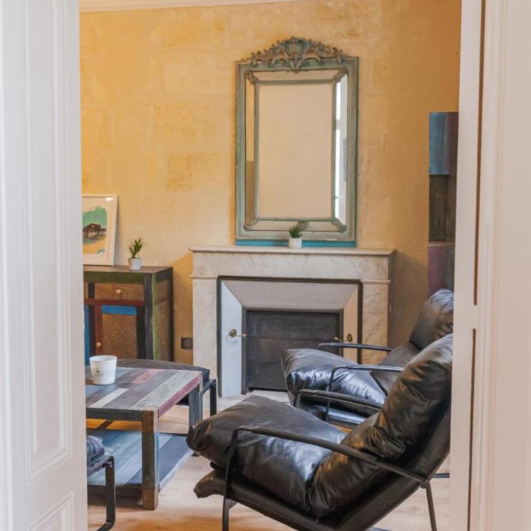Elegant 2-bedroom apartment Carré d'Or Bordeaux 2 Bedrooms - Appartement 2 Chambres - 13