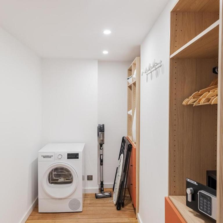 Elegant 2-bedroom apartment Carré d'Or Bordeaux 2 Bedrooms - Appartement 2 Chambres - 33
