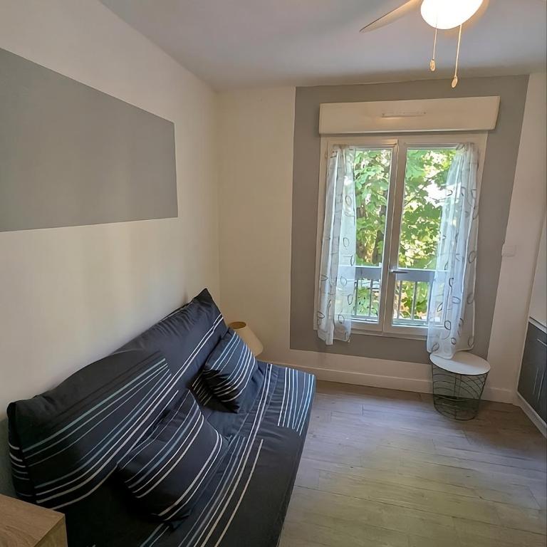 Studio calme - 700 m thermes - Wifi, animaux acceptés - Appartamento con 2 Camere da Letto - 2