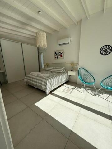 Excelente Casa Golf 2 Costa Esmeralda- Pinamar - Four-Bedroom House - 12