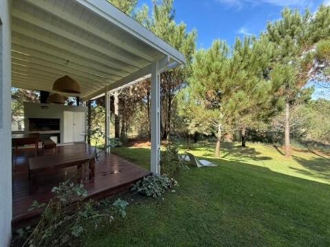 Excelente Casa Golf 2 Costa Esmeralda- Pinamar - Four-Bedroom House - 19