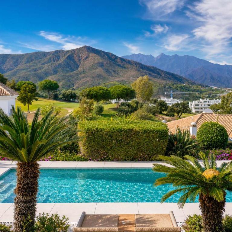 Villa Aguila del Golf Luxury Villa with Private Pool & Garden - Apartamento - 14