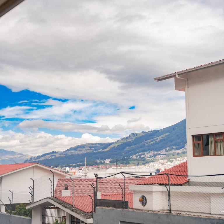 Suite moderna con vista, gym y garaje en Quito - One-Bedroom Apartment - 13