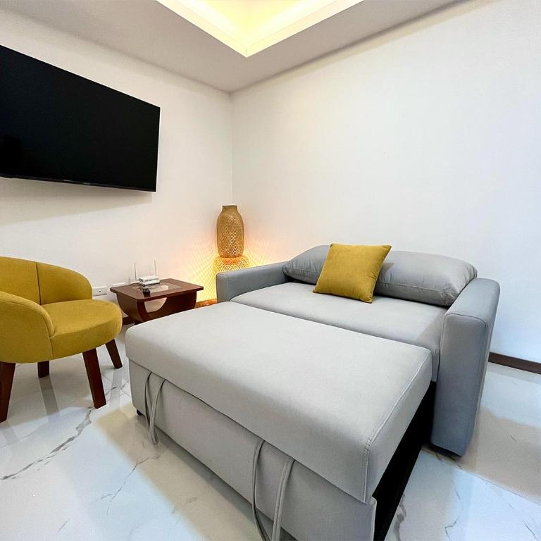 Suite moderna con vista, gym y garaje en Quito - One-Bedroom Apartment - 10