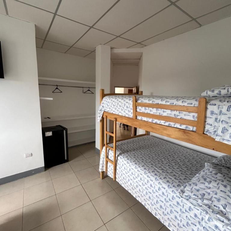 Caracola, habitación privada de Flor de Lis Beach House - Apartamento de 1 dormitorio - 3