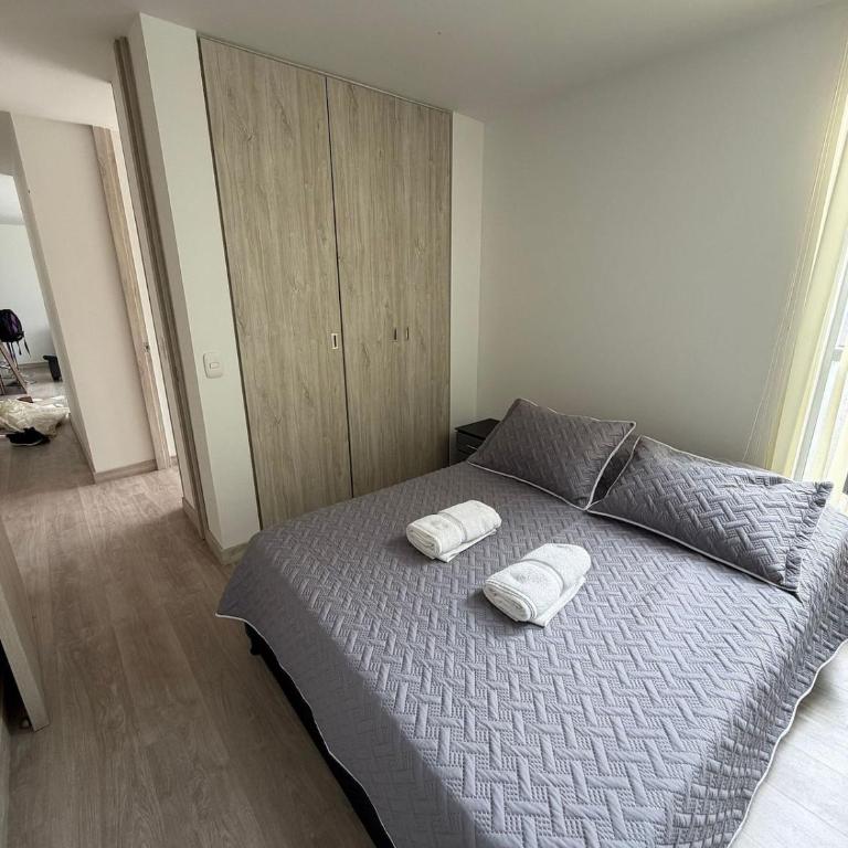 Cómodo y Elegante - Estrato 6 - Apartamento - 4