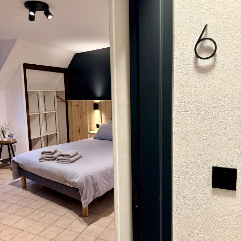 Hôtel le Tilleul - Chambre Familiale - Vue sur Montagne - 2