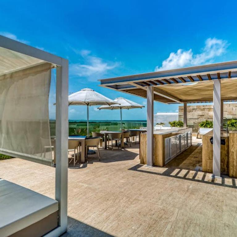 2BR Puerto Cancun with Rooftop Pool Gym & Marina - Apartment - 39