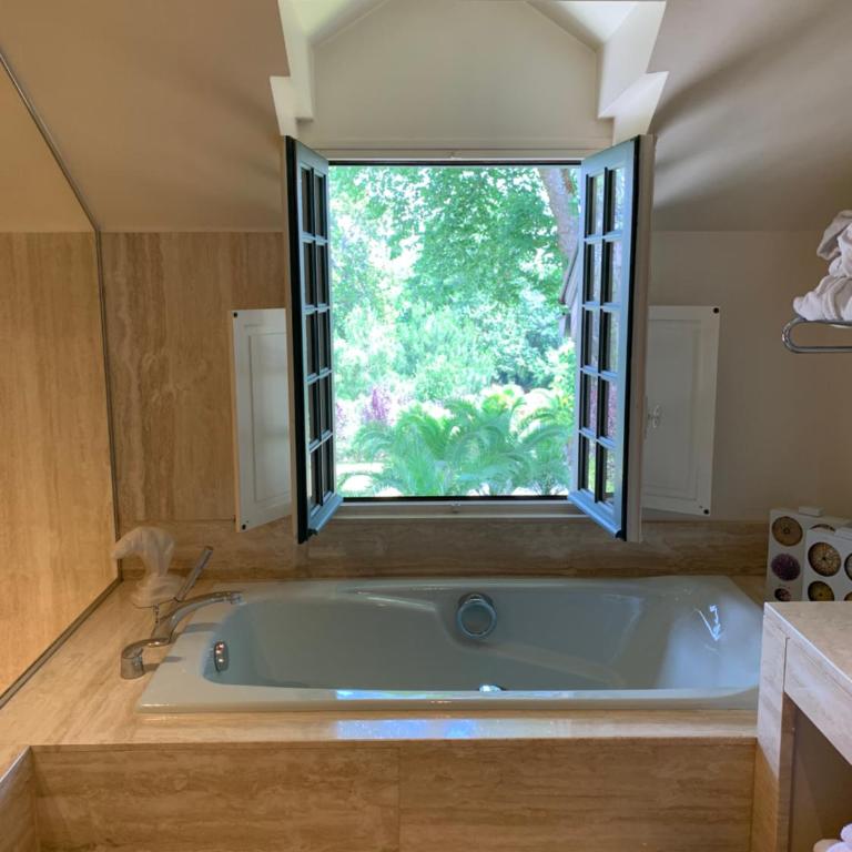 Beaumanoir Small Luxury Boutique Hotel - Suite de Maître avec Pavillon de Jardin - 45 m² - Parking Inclus - 3
