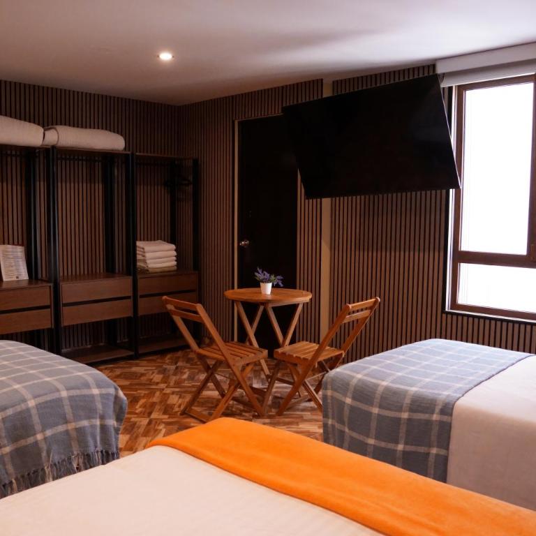 Posada Miraflores - Standard Quadruple Room - 8