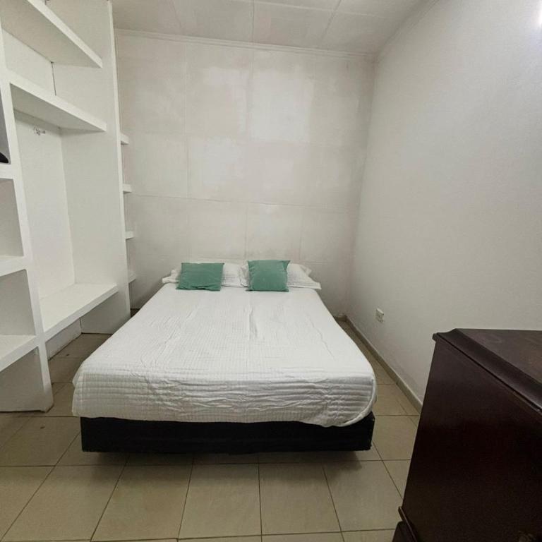 Depto la Cañada - One-Bedroom Apartment - 4