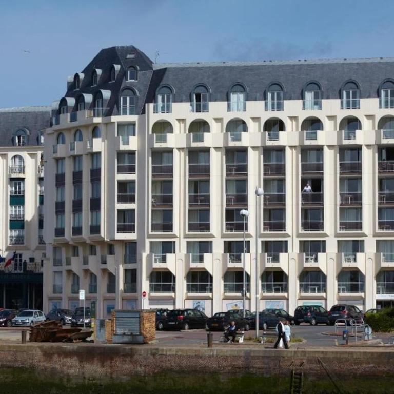 Le Beach - Piscine - Balcon - Plage - Casino - Apartamento de 2 dormitorios - 2