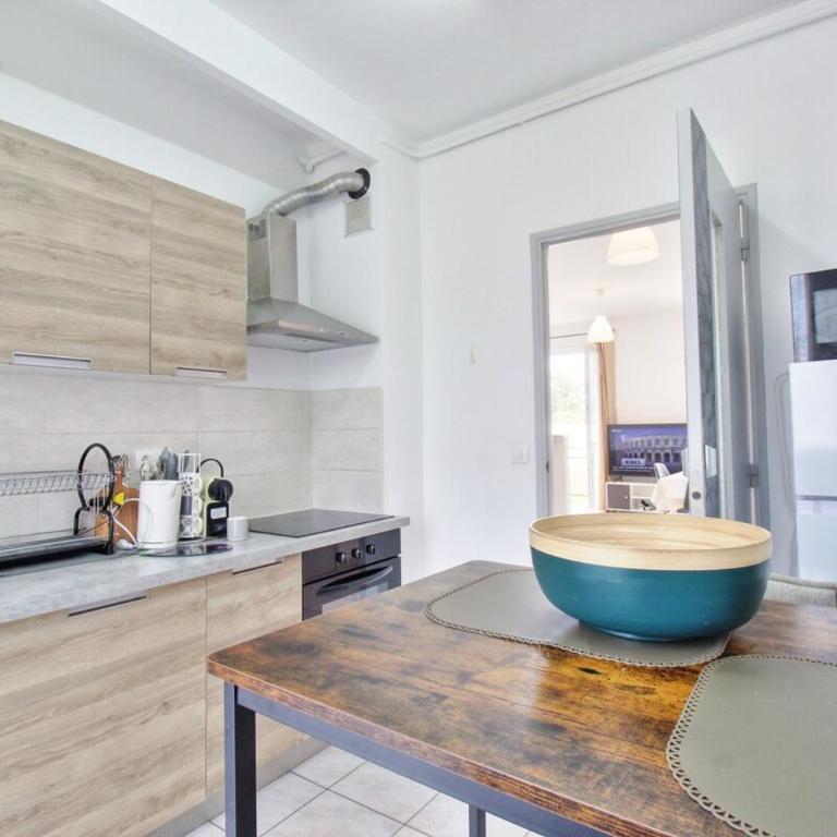 L'agréable appartement Proche parking et clim - Chambre Double Économique - 1