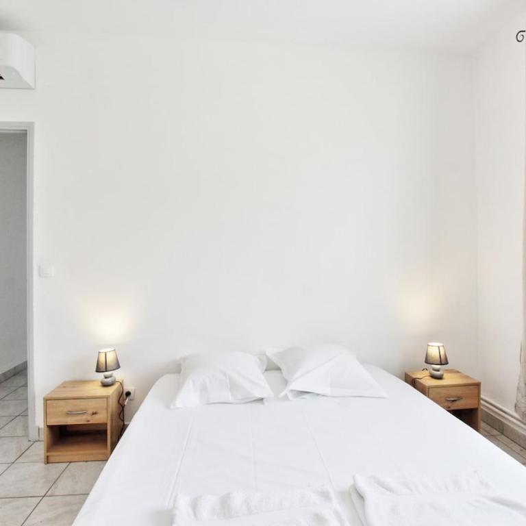 L'agréable appartement Proche parking et clim - Chambre Double Économique - 26