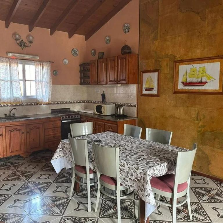 Danimar - One-Bedroom House - 8