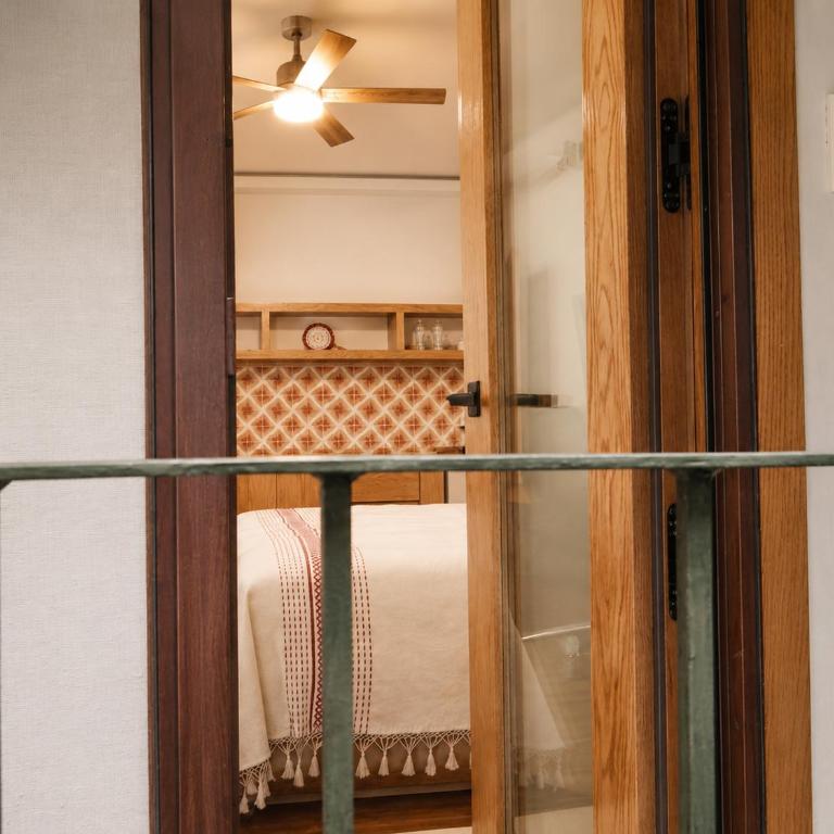 Casa Don Manuel - Short & Long Term Small Luxury Apartments & Studios - Studio with Balcony - 11