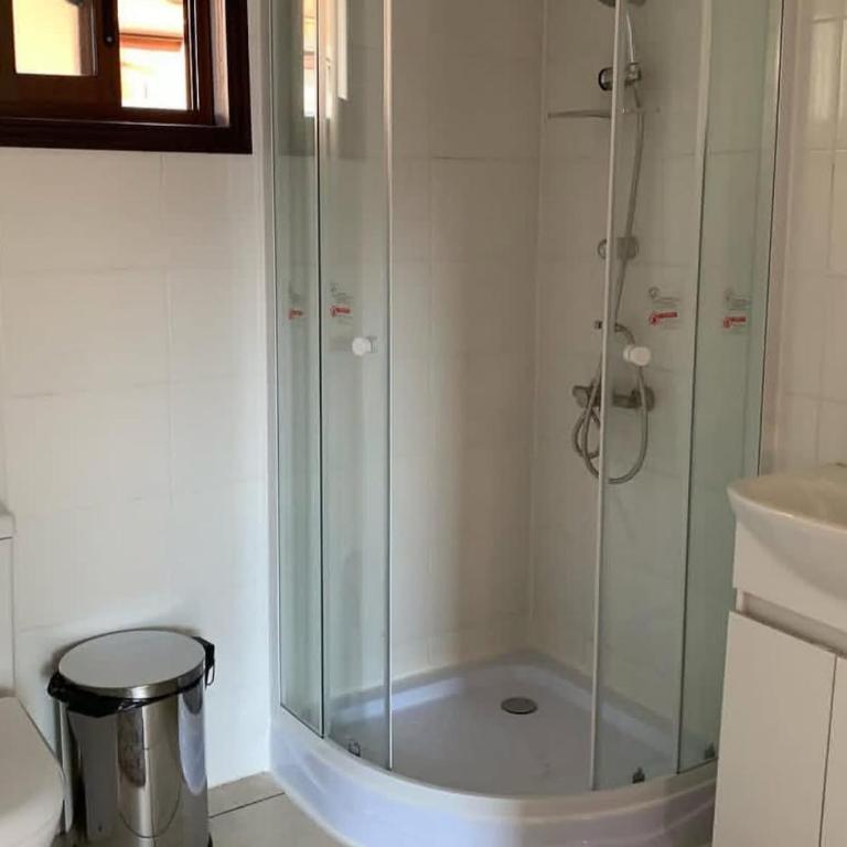 Yessenia - Three-Bedroom House - 2