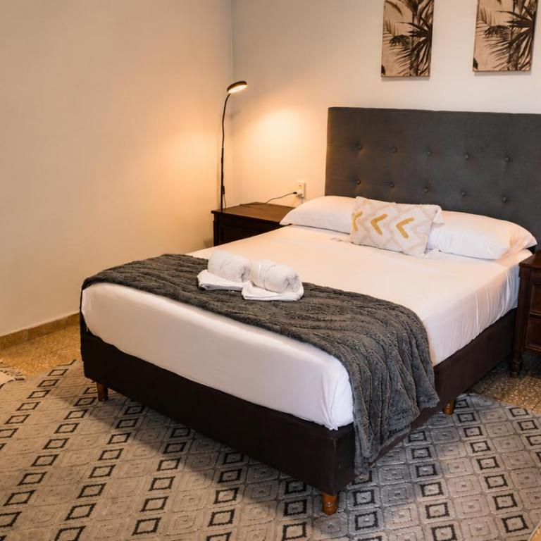 Sarao - Habitación Doble con baño privado - 6