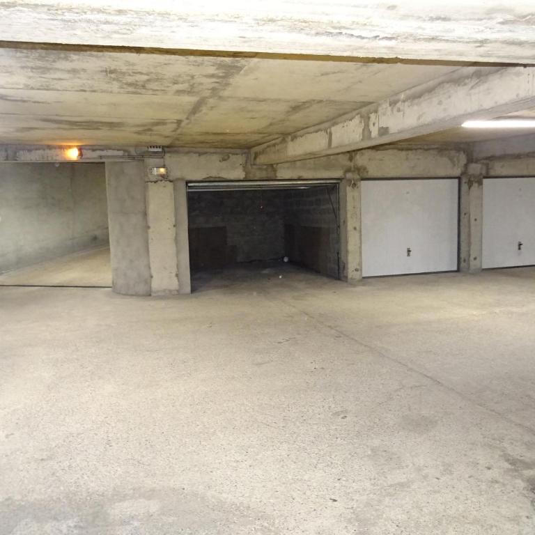Appartement T3 rénové face à la mer avec garage et WIFI - Two-Bedroom Apartment - 22
