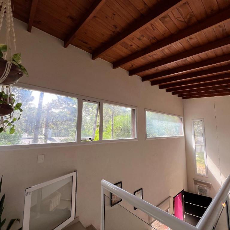 Casa moderna en Valeria del Mar - Three-Bedroom House - 31