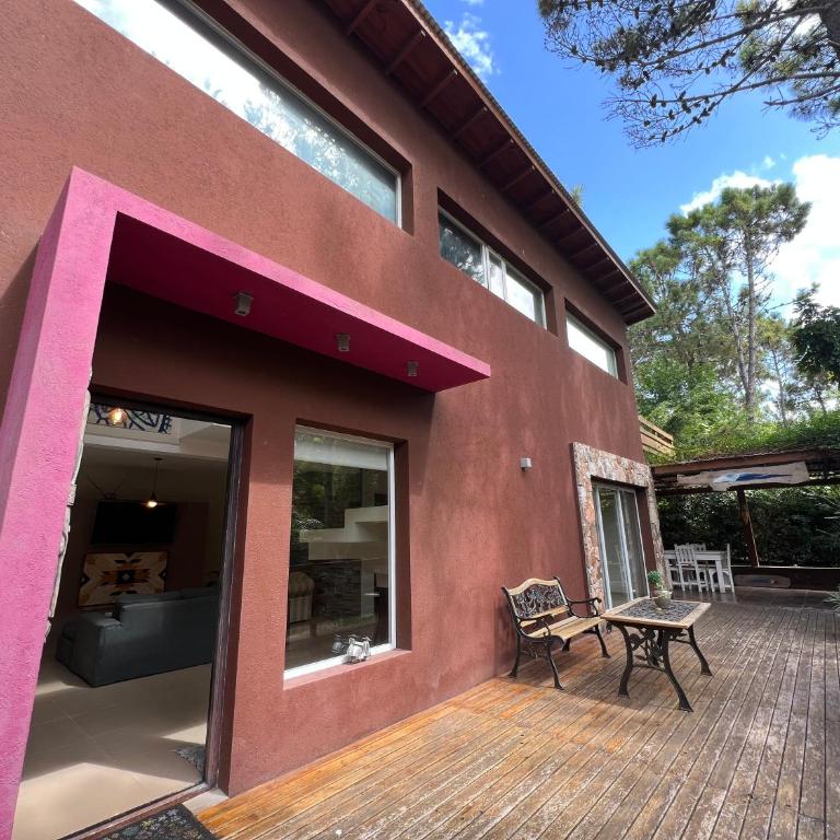 Casa moderna en Valeria del Mar - Three-Bedroom House - 38