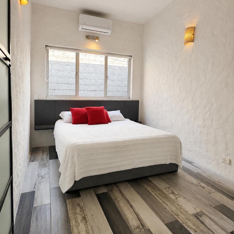 Two bedroom apartment next to Park Poblado - Apartamento de 2 dormitorios - 20