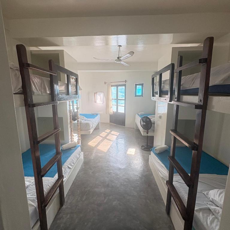 Loki Mancora Hotel - Standard Family Room - 2