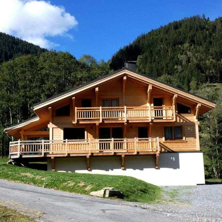 Chalet spacieux au pied des pistes - 12 pers. - FR-1-886-95 - Chalet - 12