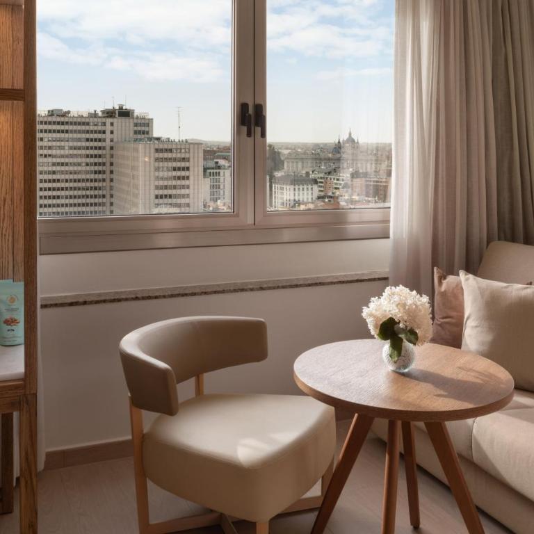 Meliá Madrid Princesa - Junior Suite The Level mit Panoramablick - 5