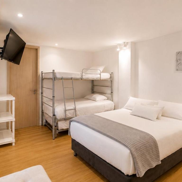 Homy Apartamentos-Deluxe - Apartment - 2