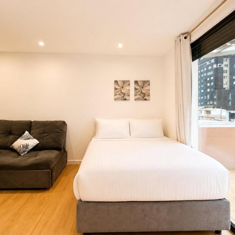 Homy Apartamentos-Deluxe - Apartment with Balcony - 3
