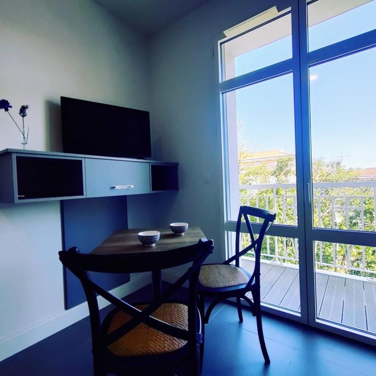 Studio with balcony beach 100m away - Studio - 6