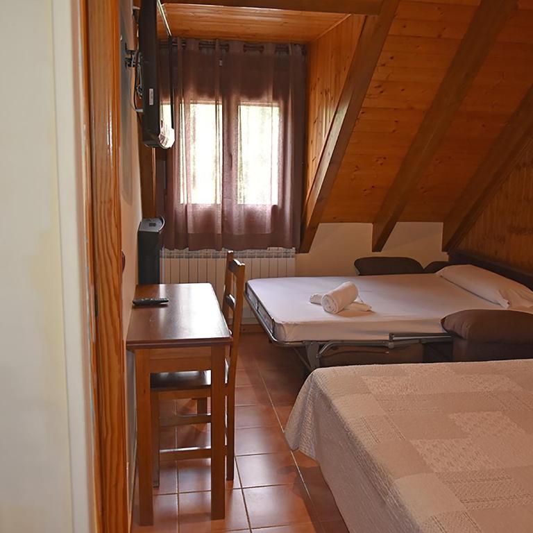 Hotel Sarao 3000 - Habitación Triple - 4