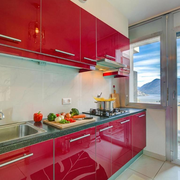 Panoramic Lugano Loft 8min walk to center - Happy Rentals - Appartamento con Vista Lago - 8