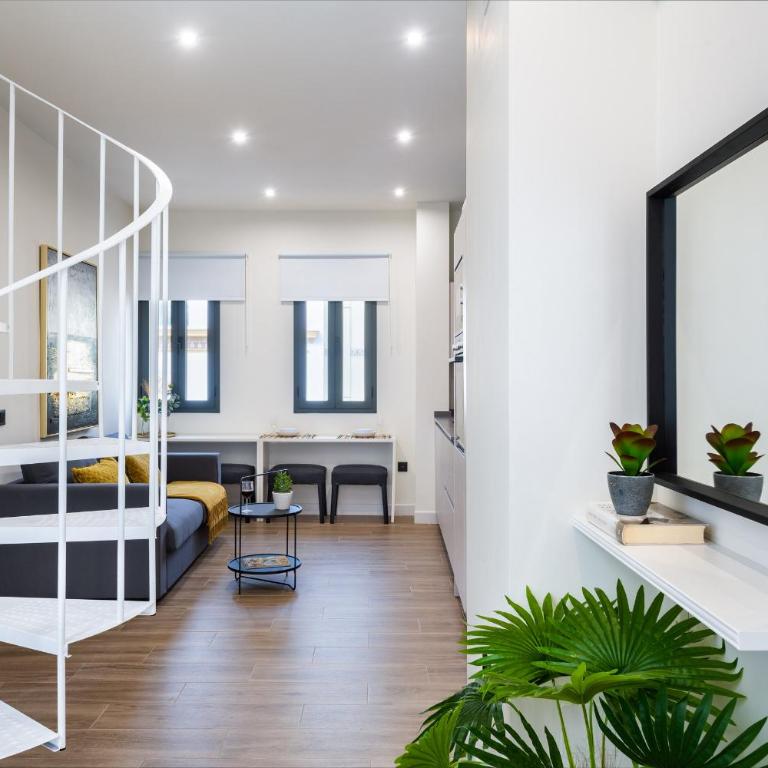 AvantiStays Clavel, la terraza te conquistará - Apartamento de 1 dormitorio - 2