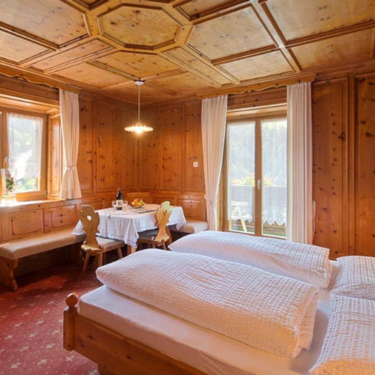 Hotel Pension Sonnegg - Doppelzimmer mit Bergblick - 1