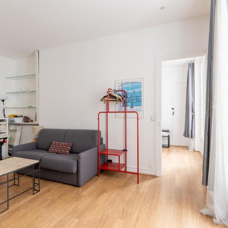 Cozy 1BDR Apartment for 4 Near Champs-Elysees - Appartement - 11