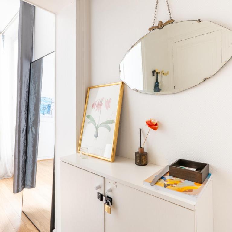 Cozy 1BDR Apartment for 4 Near Champs-Elysees - Appartement - 14