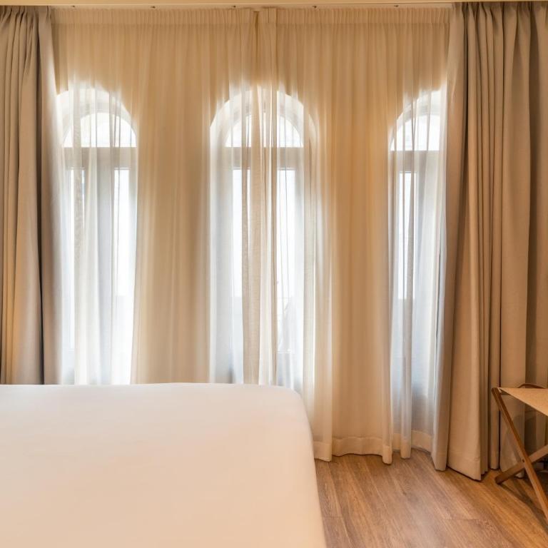 Petit Palace Canalejas Sevilla - Habitación Doble - 5
