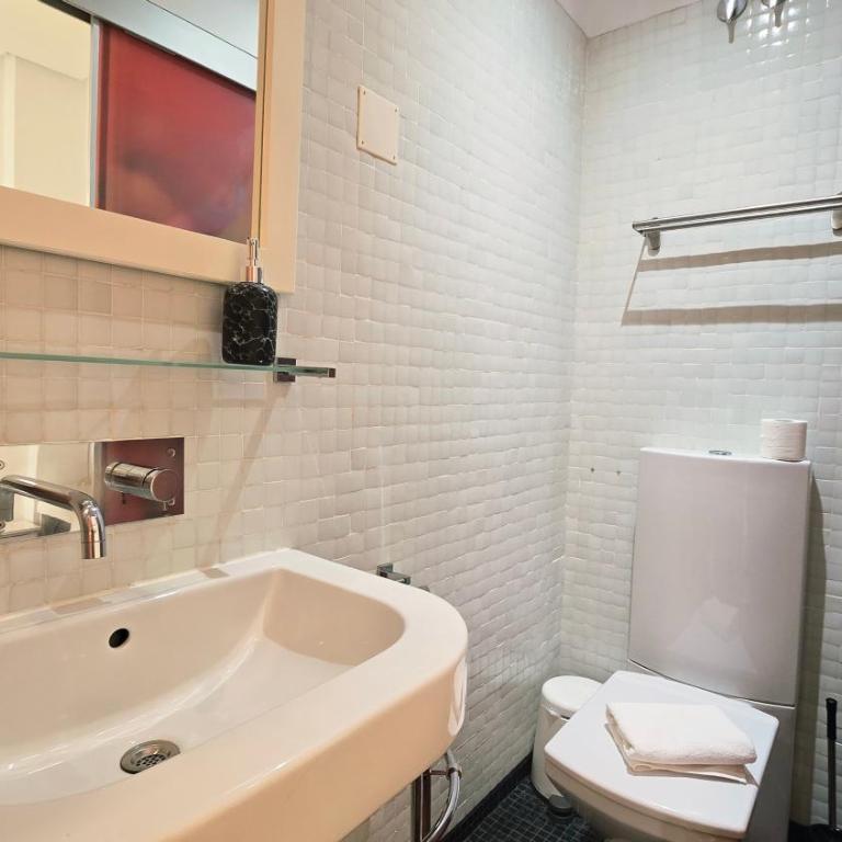 Das Barbieri by DAS HOSTALES - Doppelzimmer mit Balkon - 8