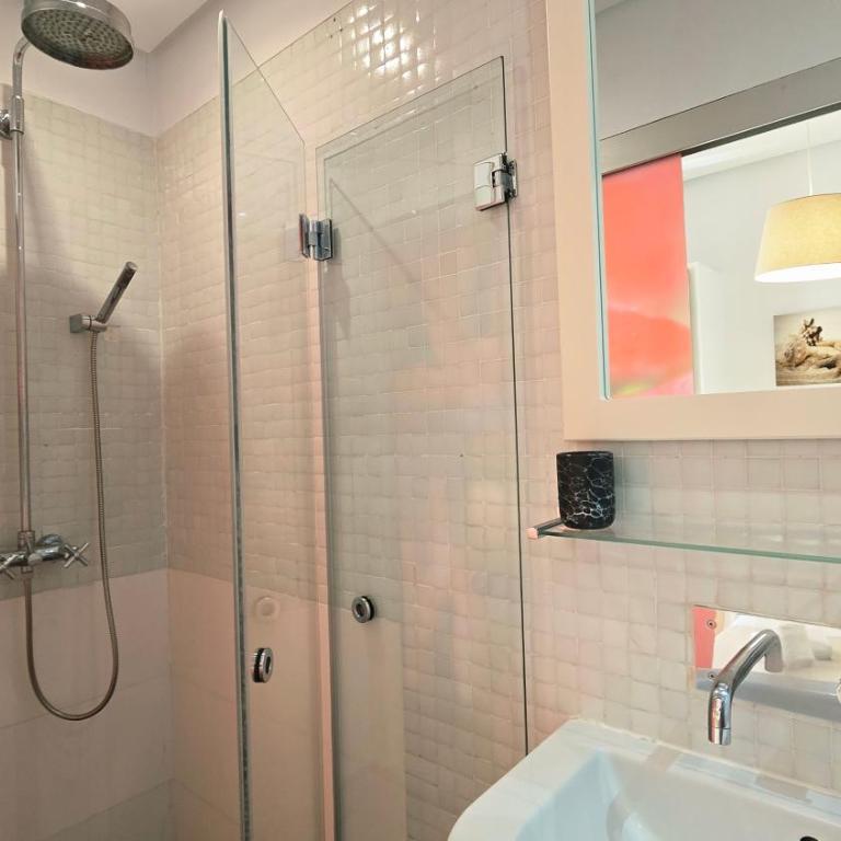 Das Barbieri by DAS HOSTALES - Doppelzimmer mit Balkon - 10