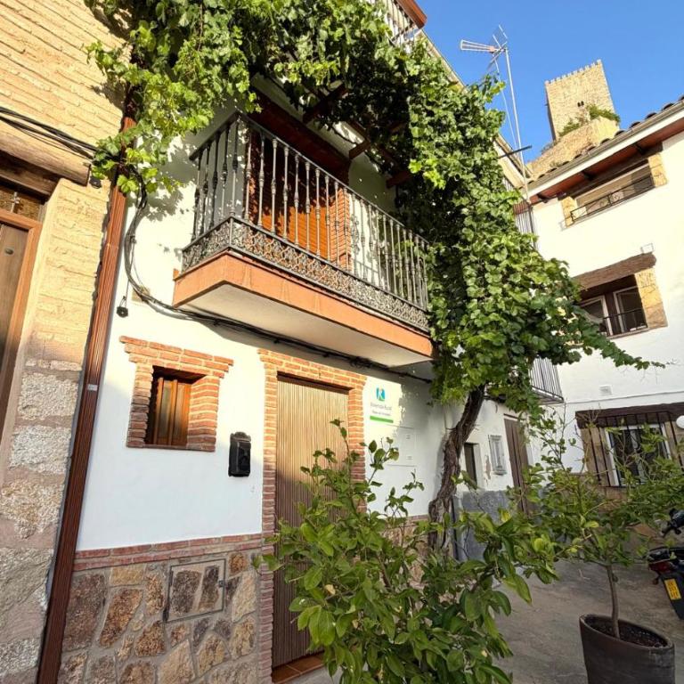Alojamiento Paseo del Cerezuelo - Casa de 4 dormitorios - 3