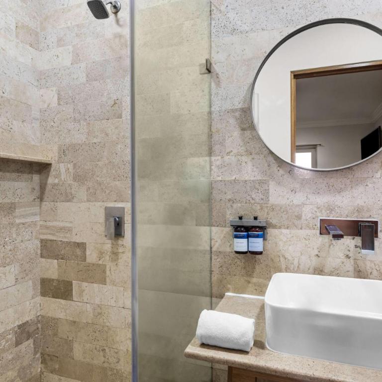 Hotel MX condesa CDMX, Trademark Collection by Wyndham - Queen Suite with Air Conditioning - Non-Smoking - 5